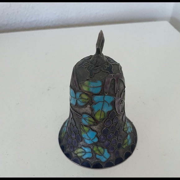 Chinese Cloisonné Bell with Carnelian Clapper Vintage - Picture 2 of 5